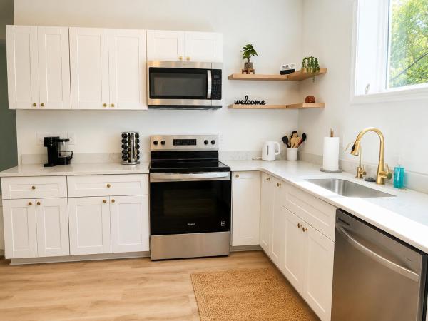 Leonard Apartments - Raleigh, NC