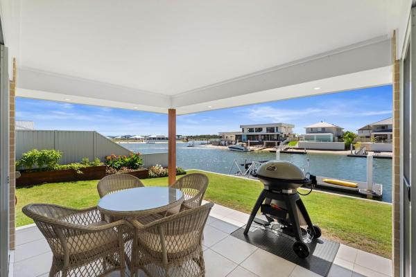 Yamba Waters -Ljhooker Yamba - 얌바