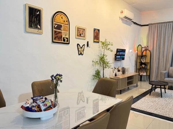 4b 3r Cozy Spacious Near Dewan Millenium Fully Aircond - Penang