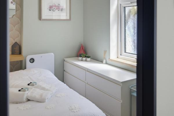 Perfect For Groups! Cozy 2br Cardiff Flat - Sleeps 6 - Cardiff