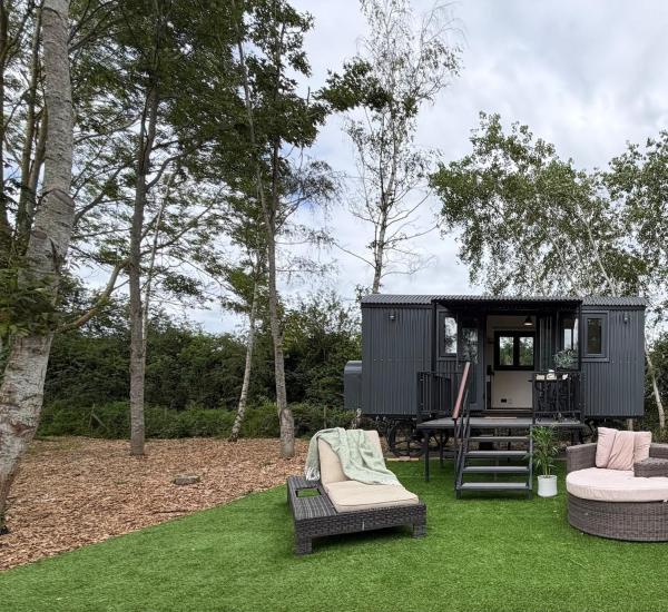 Lux Hut Nestled Between The Cotswolds & Stratford - Stratford-upon-Avon