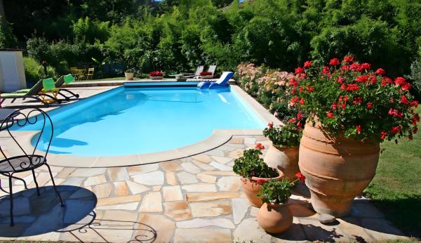 Chambre Confortable Avec Piscine - Jaujac