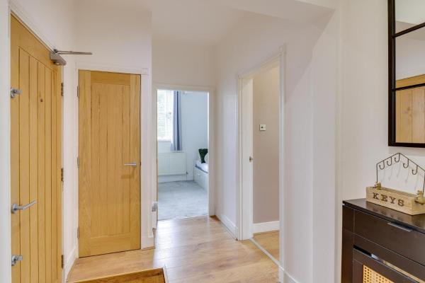 Coastal Stay Near Liverpool Royal Birkdale - Pass The Keys - Formby