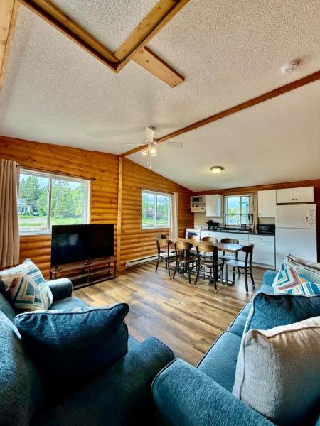 1818 Trailside Pine - Cabin 3 - Minnesota