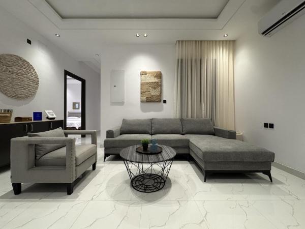 D2 - Modern 4 Bedroom Apartment - Riyadh