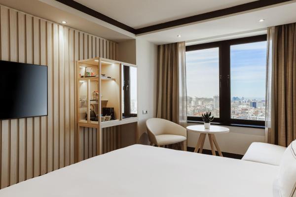 Meliá Barcelona Sarrià, Barcelona