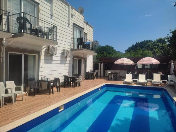 A la foto es mostra l'objecte Garden Prizma Rooms&Aparts situat a la ciutat de Kemer.