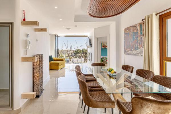 Spacious Apartment With Pool In The Heart Of Murcia - 128 M² - Murcia