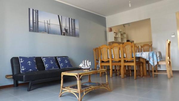 Comfortable apartment in Flic en Flac 74 sqm sea view, Flic en Flac