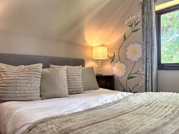 Primrose 18 Hot Tub-tenby - Pembrokeshire
