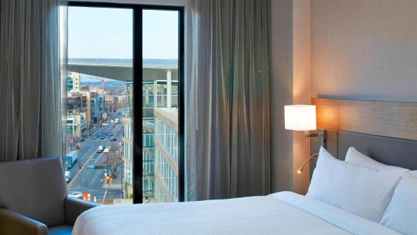 Ac Hotel By Marriott Minneapolis Downtown - Brooklyn Park, MN