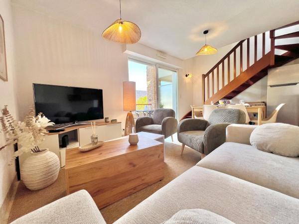 Appartement Au Coeur De Beg Meil Avec Parking - Beg Meil