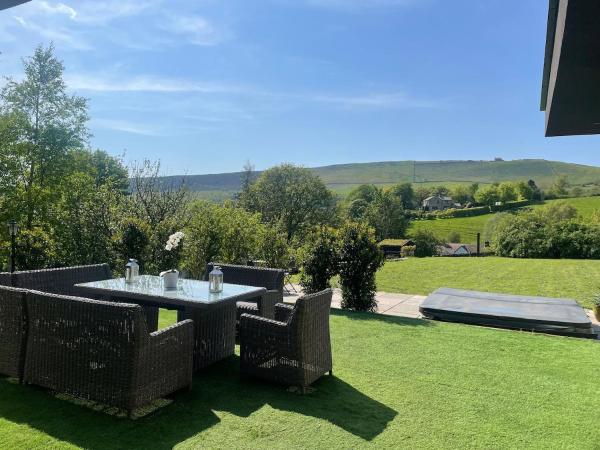 Heaven View Saddleworth - Derbyshire