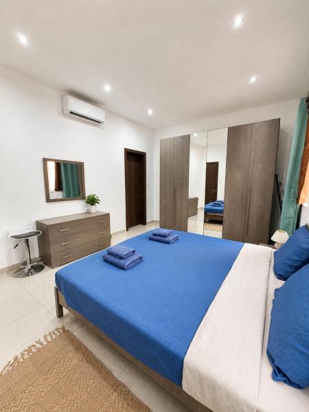 Deluxe Double Bedroom In Centre And Shared Flat - Valletta, Malta