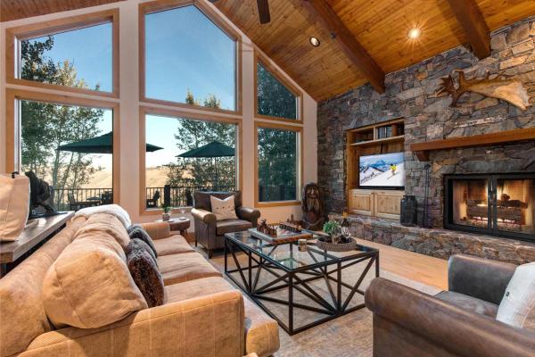 Abode At Sleeping Indian Jackson Hole 5 Suites - Jackson Hole, WY
