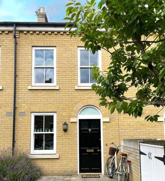 Modern & Stylish Peaceful House Near Station - Cambridge University