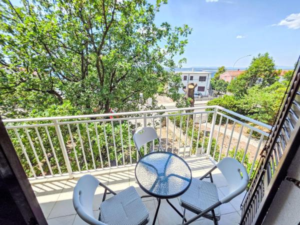 Apartment Wohnung In Crikvenica Für 3 Personen Mit Balkon By Interhome - Dramalj