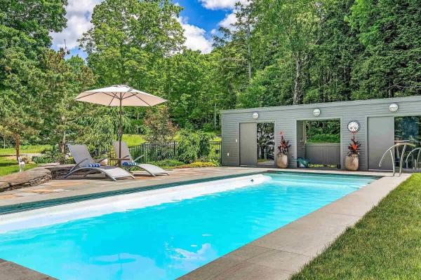 Zenbrook - Sauna And Firepit Pool Luxe Design - Stowe, VT