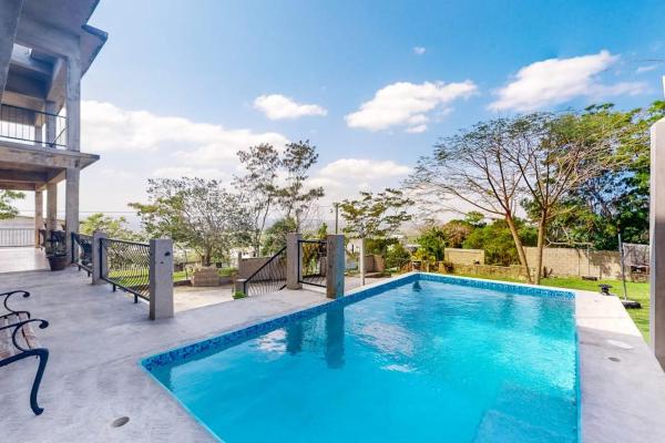 Enchanting Home With Pool Volleyball Mountain & City Views & Ac - Belize