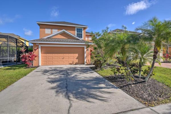 4 Bedroom Pool Home Minutes From Disney! - Kissimmee, FL