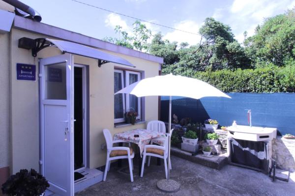 Apartments With Parking Space Basanija, Umag - 27241 - Umago