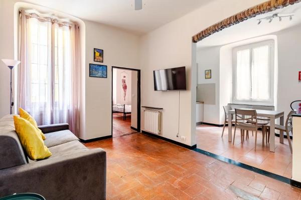Rosa Homes The Pink - Quiet, Comfortable, Closeby City Center - Genoa