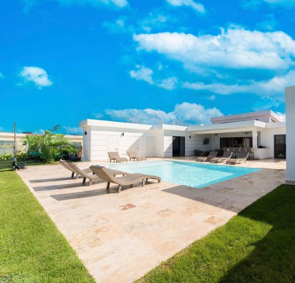Luxe Villa Your Caribbean Escape Pool Sun - Cabarete
