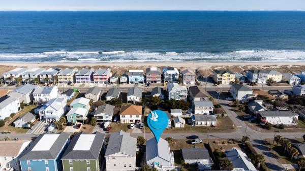 Beach Sweet By Bryant Real Estate - Bald Head Island, NC