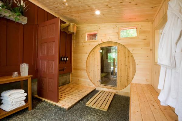 Luxury Tiny Cabin With Sauna And Cold Plunge - State of New York