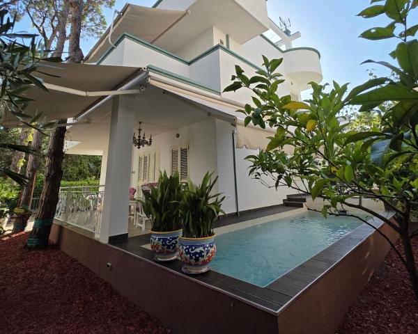 Villa Dyrrahu With Pool & Sea Access - Albanie