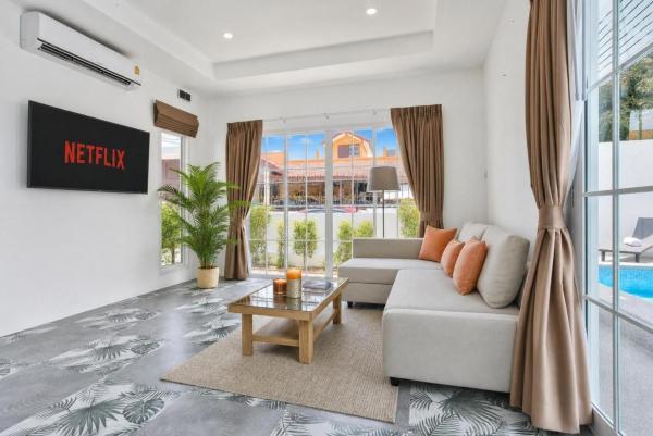 Luxury Pool Villa Pattaya Center C3- 3 Bedroom - Pattaya