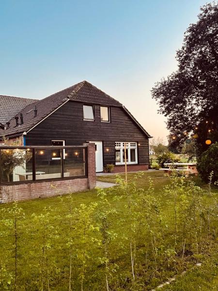 Koggel & Cottage -Sfeervolle Cottage Met Houtkachel & Fiets Oplaadpunt - Ommen