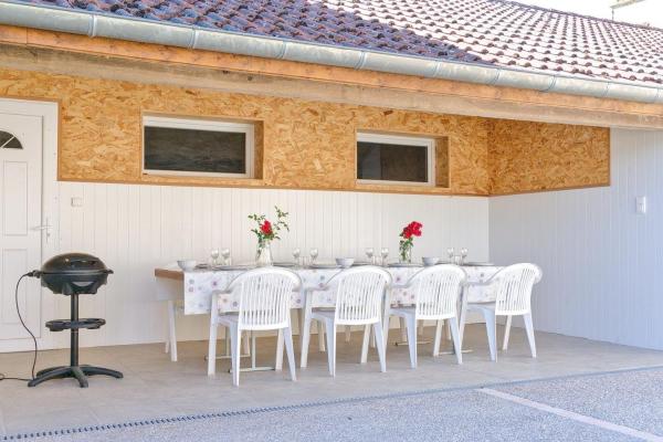 Le Gîte Du Centre, Parking Avec Recharge Pour Véhicule éLectrique - Haute-Marne