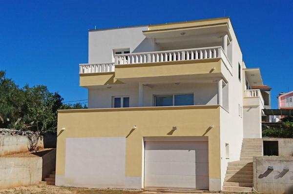 Apartments Antonia - Primošten