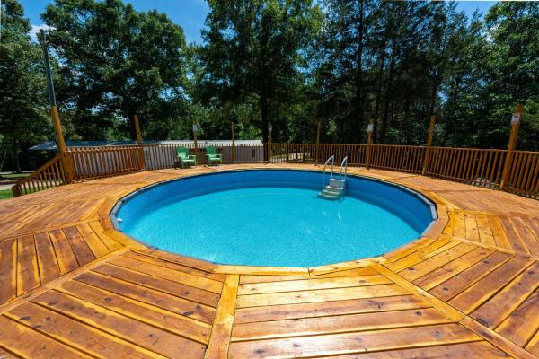 The Magnolia House - Lake Norman, NC