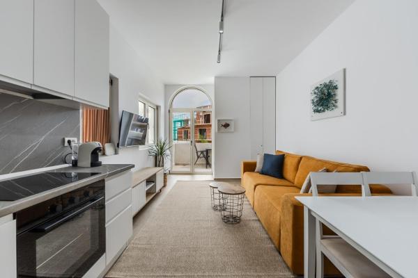 Sea Nest Apartment Walk To Beach & Free Parking By Pikhost - Dhërmi