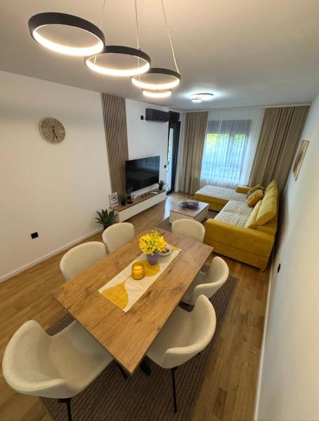 Apartman Za Desetku - Free Parking - 尼斯