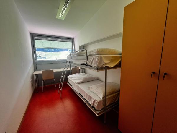 Mountains Hostel - Lago Di Tesero - Italie