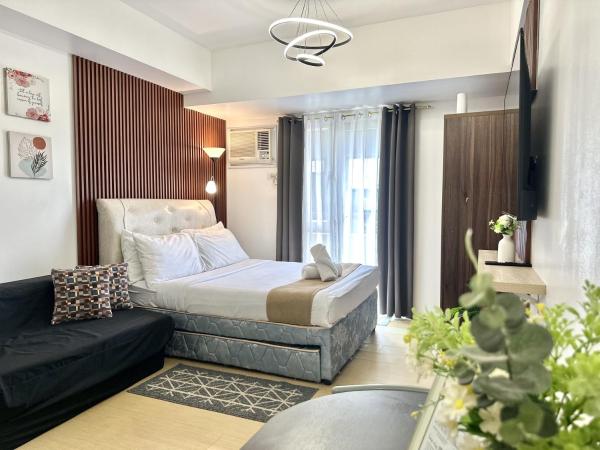 Cozy Studio W/ Balcony At Centrio Towers Beside Ayala Mall - Cagayan de Oro