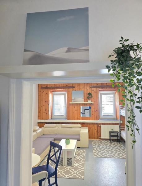 Bright Apartment With Free Parking - Ljubljana
