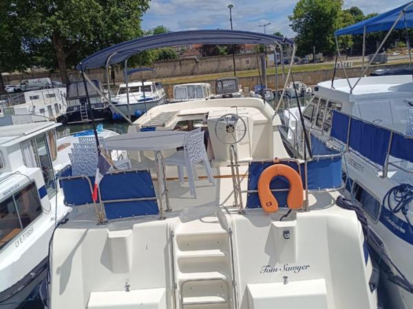 Découvrez Notre Bateau à Cognac - 7 à 9 Pers. - Api-1-46-41 - Charente