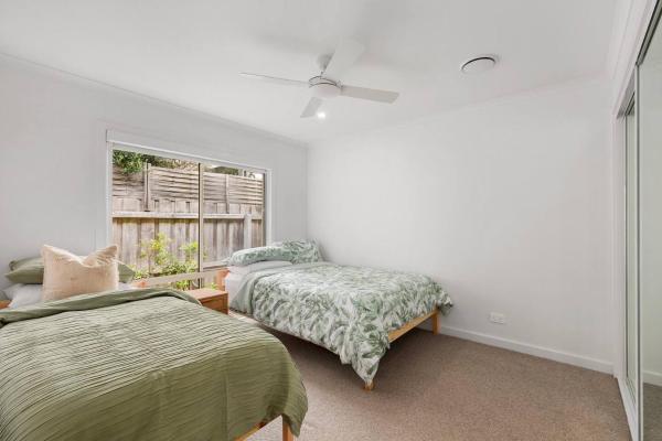 Coastal Retreat With Pool — Sleeps 10 - Barwon Heads