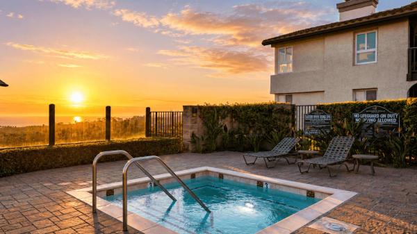 Seabreeze Retreat By Avantstay - Laguna Beach, CA