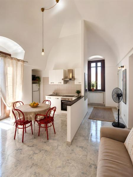 Appartamento Storico In Centro - Mottola