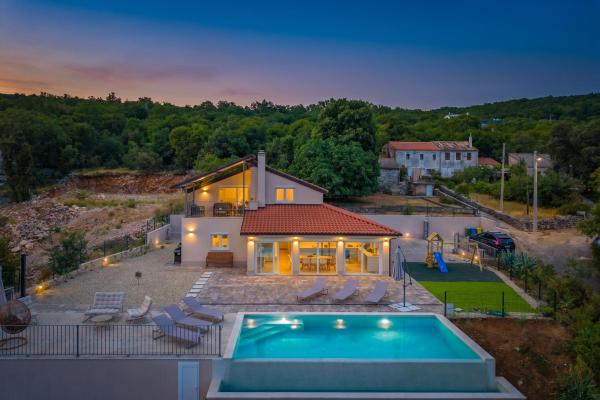 Holiday Home Elora Seaview Private Pool And Garden - Happy Rentals - Rijeka
