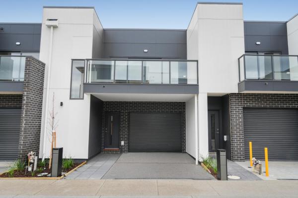 Brand New Entire House In Mernda - Melbourne