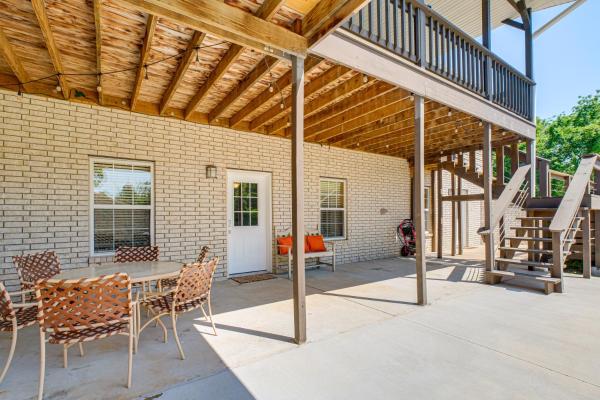 8 Mi To Nat'l Military Park: Rural Pea Ridge Base - Rogers, AR