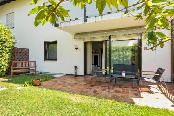 Kms Homes - Garden - Netflix - Modern - Günzburg