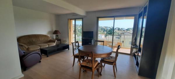 Appartement 4 Pièces, Port-issol, Sanary Sur Mer - Six-Fours-les-Plages