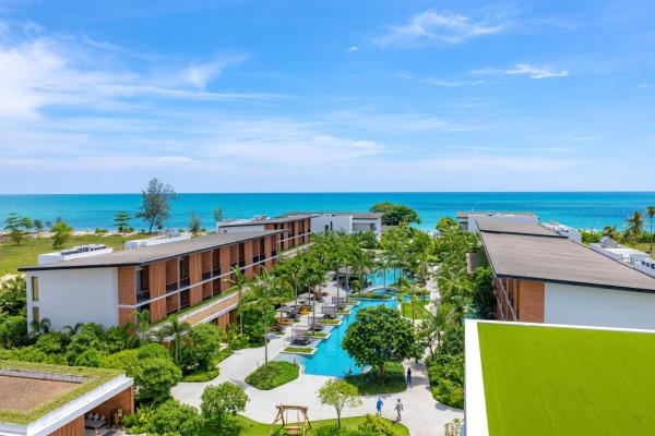 A la foto es mostra l'objecte Pullman Khao Lak Resort situat a la ciutat de Khao Lak.